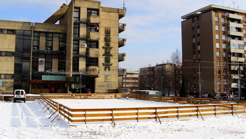 Klizalište ispred Doma kulture u Boru / foto: D.Popaz (Arhiva)